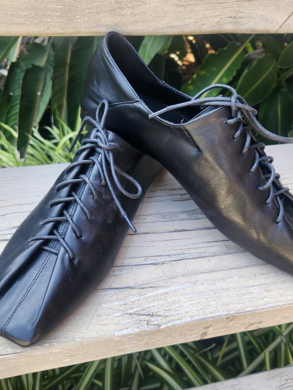 Classic Lemaire Souris style Flats in Leather
